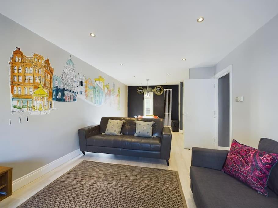 Donegall Sq Apt At City Gate, Belfast City Centre Eksteriør billede