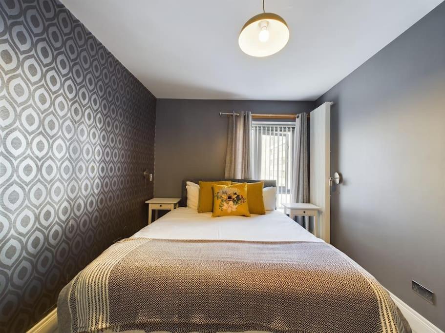 Donegall Sq Apt At City Gate, Belfast City Centre Eksteriør billede